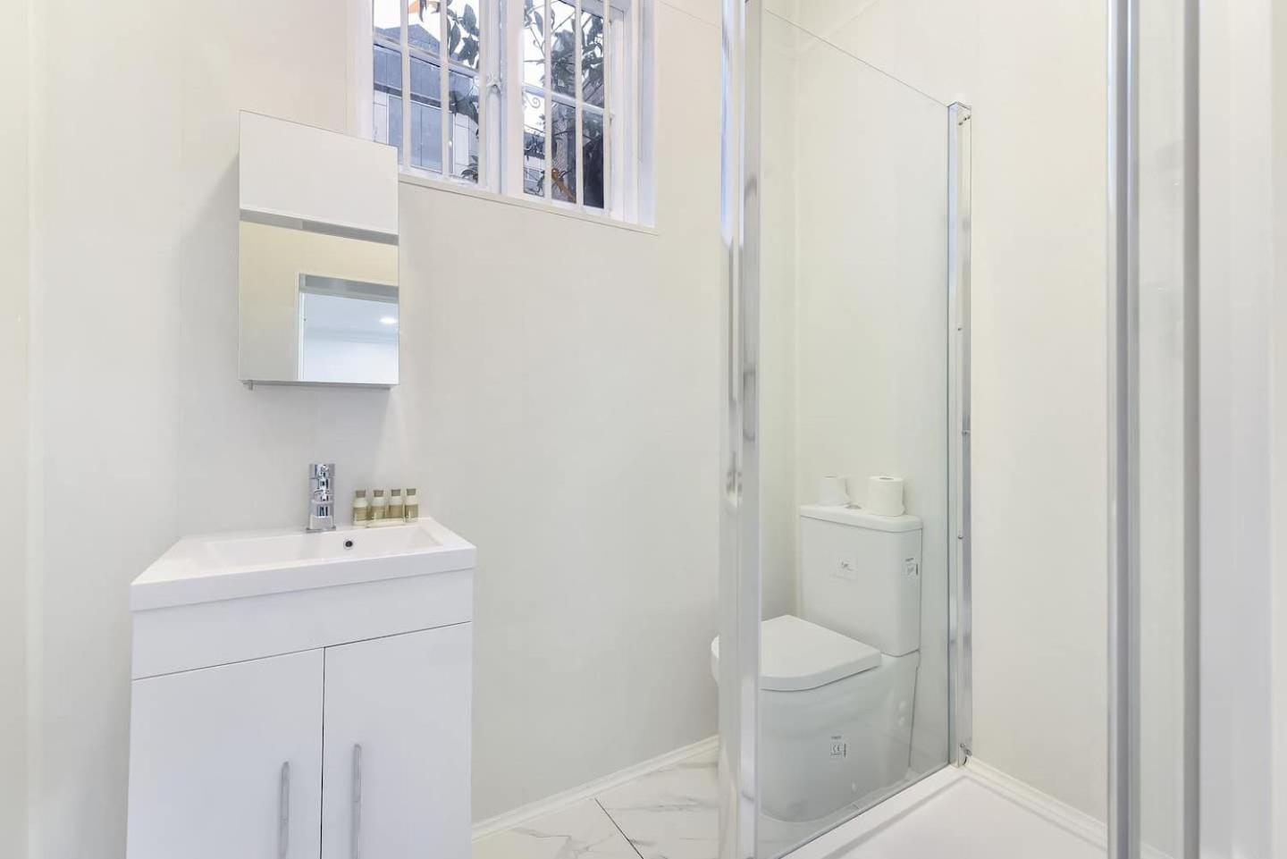 2 Bed Piccadilly Apartment 2 London Ngoại thất bức ảnh